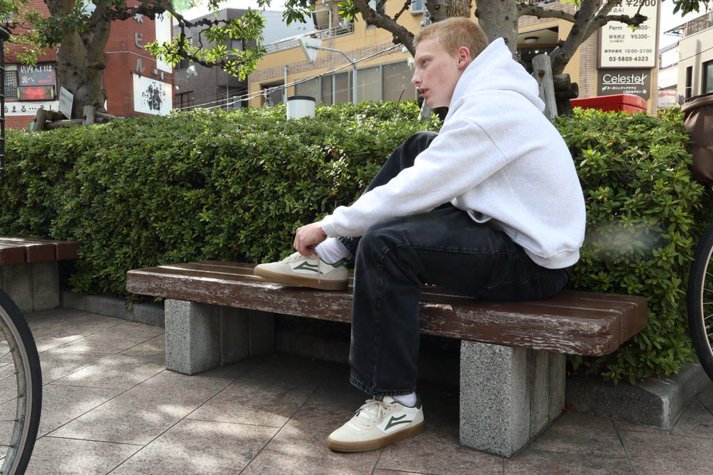 Cambridge - Cream Suede